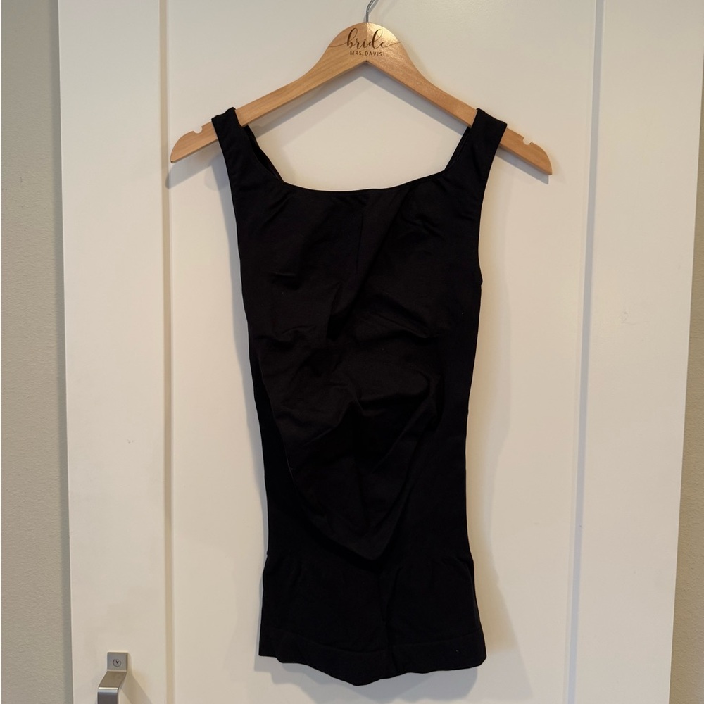 Blanqi Maternity tank